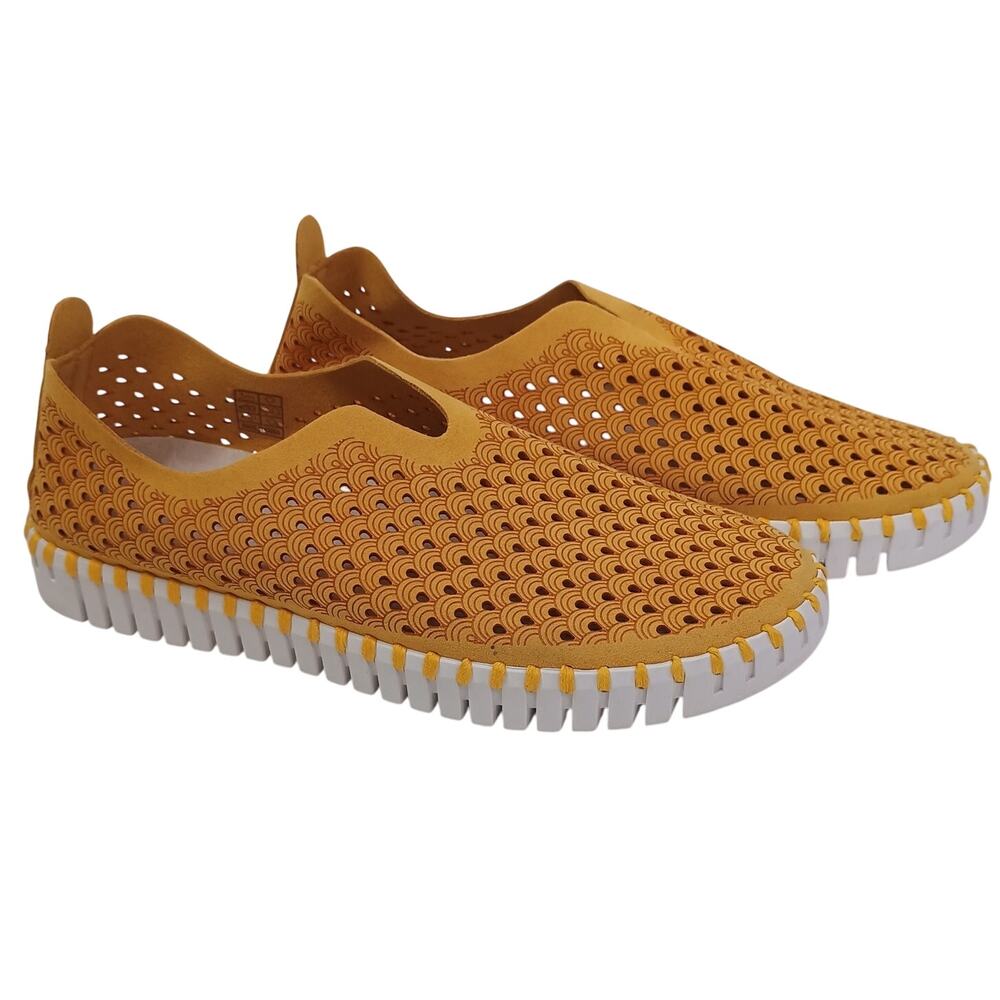 Ilse Jacobsen Perforated Women’s Yellow Sneakers Slip-On Size EU 39 US 8.5 - 9